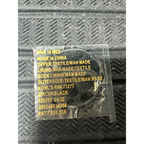 Vs Elegant Black Sandals with Crystal Embellishments - Picture 7 of 8